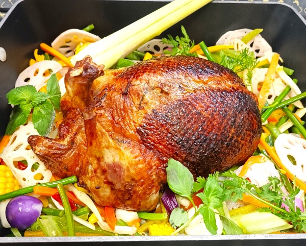 Asia Ente, Wok-Gemüse und Soja Jus